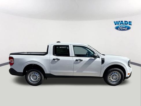 New 2025 Ford Maverick XL image 4