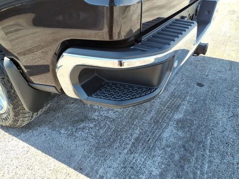 Used 2020 Chevrolet Silverado 1500 LTZ w/ LTZ Premium Package image 13