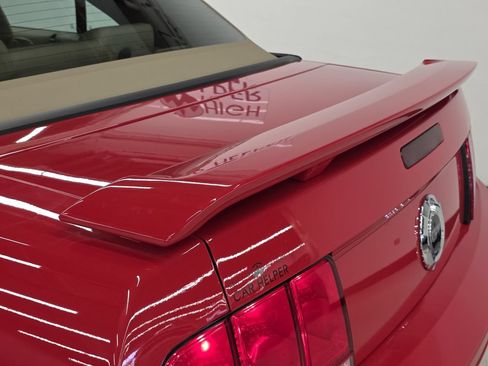 Used 2007 Ford Mustang GT Premium RWD image 70