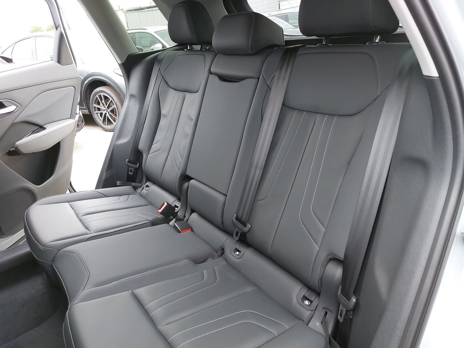 New 2026 Audi Q3 quattro 2.0T AWD/4WD image 14