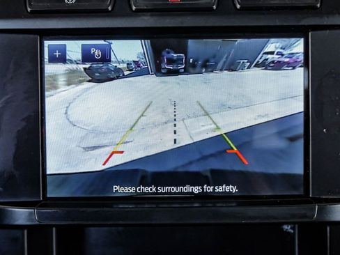 Used 2023 Ford F350 XLT w/ Camper Package image 21