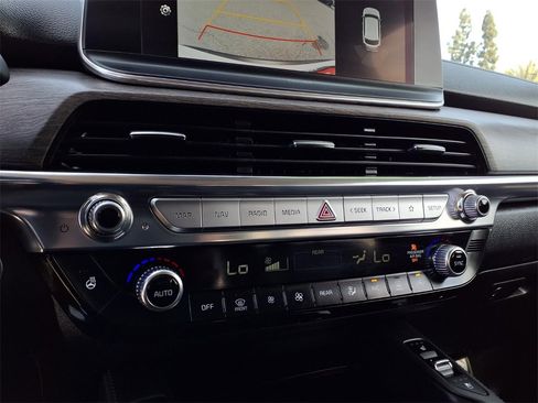 Certified 2022 Kia Telluride EX w/ EX Premium Package image 20