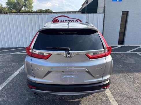 Used 2018 Honda CR-V Touring image 5