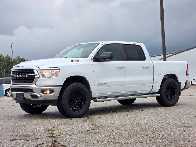 Used 2022 RAM 1500 Big Horn AWD/4WD image 3