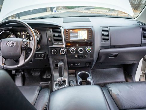 Used 2021 Toyota Sequoia Nightshade image 30