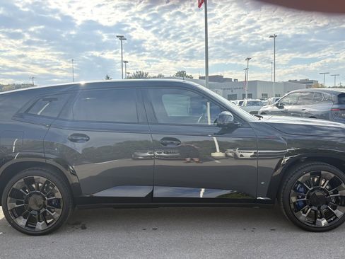 New 2026 BMW XM Label Red image 11