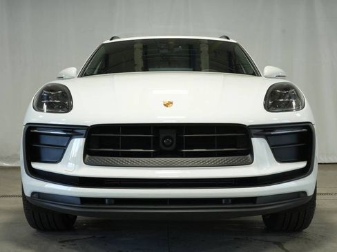 New 2026 Porsche Macan AWD/4WD image 11
