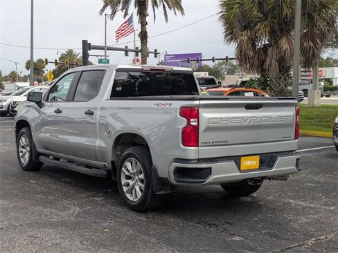 Used 2020 Chevrolet Silverado 1500 Custom w/ Custom Value Package image 7