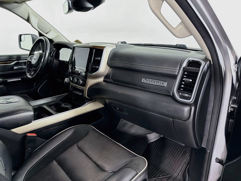 Used 2022 RAM 1500 Laramie AWD/4WD image 26