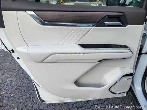 Used 2024 GMC Acadia Denali w/ LPO, Floor Liner Package image 20