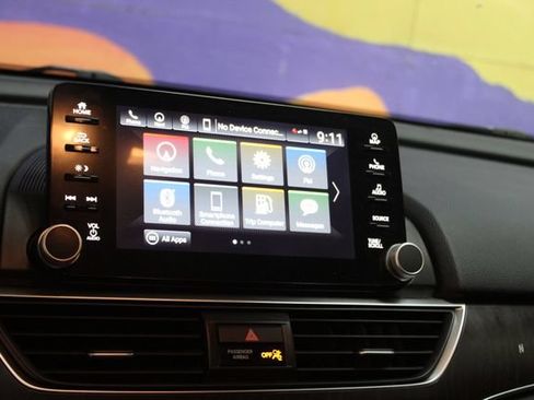 Used 2019 Honda Accord Touring image 19