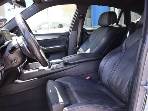 Used 2018 BMW X6 xDrive50i AWD/4WD image 11