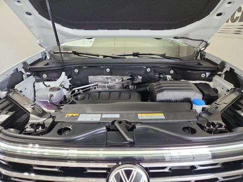 New 2026 Volkswagen Atlas SEL AWD/4WD image 42