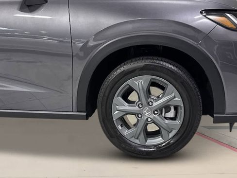 New 2026 Honda HR-V LX image 9