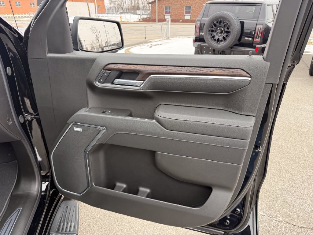 New 2026 GMC Sierra 1500 SLT w/ SLT Premium Package AWD/4WD image 30