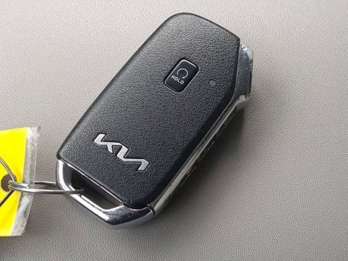 Used 2023 Kia Niro Wind w/ Wind Preserve Package image 29