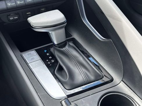 Certified 2023 Hyundai Elantra SEL image 26