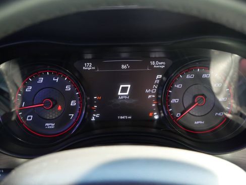 Used 2018 Dodge Charger SXT w/ Blacktop Package image 20