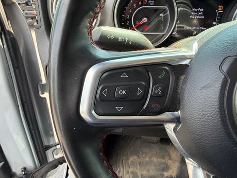 Used 2022 Jeep Gladiator Rubicon w/ Trailer Tow Package AWD/4WD image 19