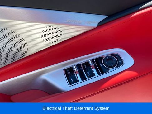 Used 2022 Chevrolet Corvette Stingray Premium Conv w/ Z51 Performance Package RWD image 15