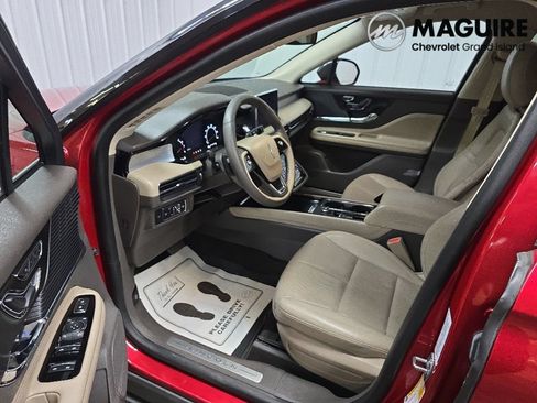 Used 2022 Lincoln Corsair AWD w/ Equipment Group 101A image 28