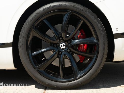 Used 2020 Bentley Continental GT V8 image 8