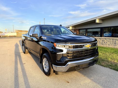 New 2025 Chevrolet Silverado 1500 LT w/ Protection Package AWD/4WD image 8