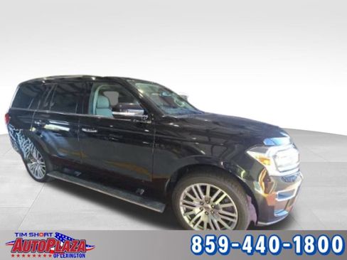 Used 2023 Ford Expedition Limited image 8