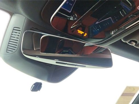 Used 2025 Mercedes-Benz SL 43 AMG w/ Driver Assistance Package image 49