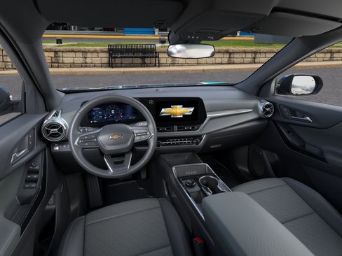 New 2026 Chevrolet Equinox LT w/ Convenience Package II AWD/4WD image 39