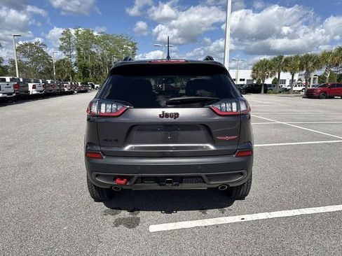 Used 2023 Jeep Cherokee Trailhawk w/ Trailer Tow Group AWD/4WD image 4