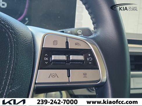 Certified 2024 Kia Telluride S w/ S Sunroof Package FWD image 27