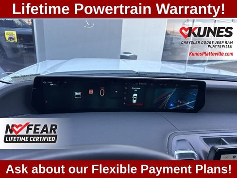 Used 2025 Ford Expedition Max Platinum image 16