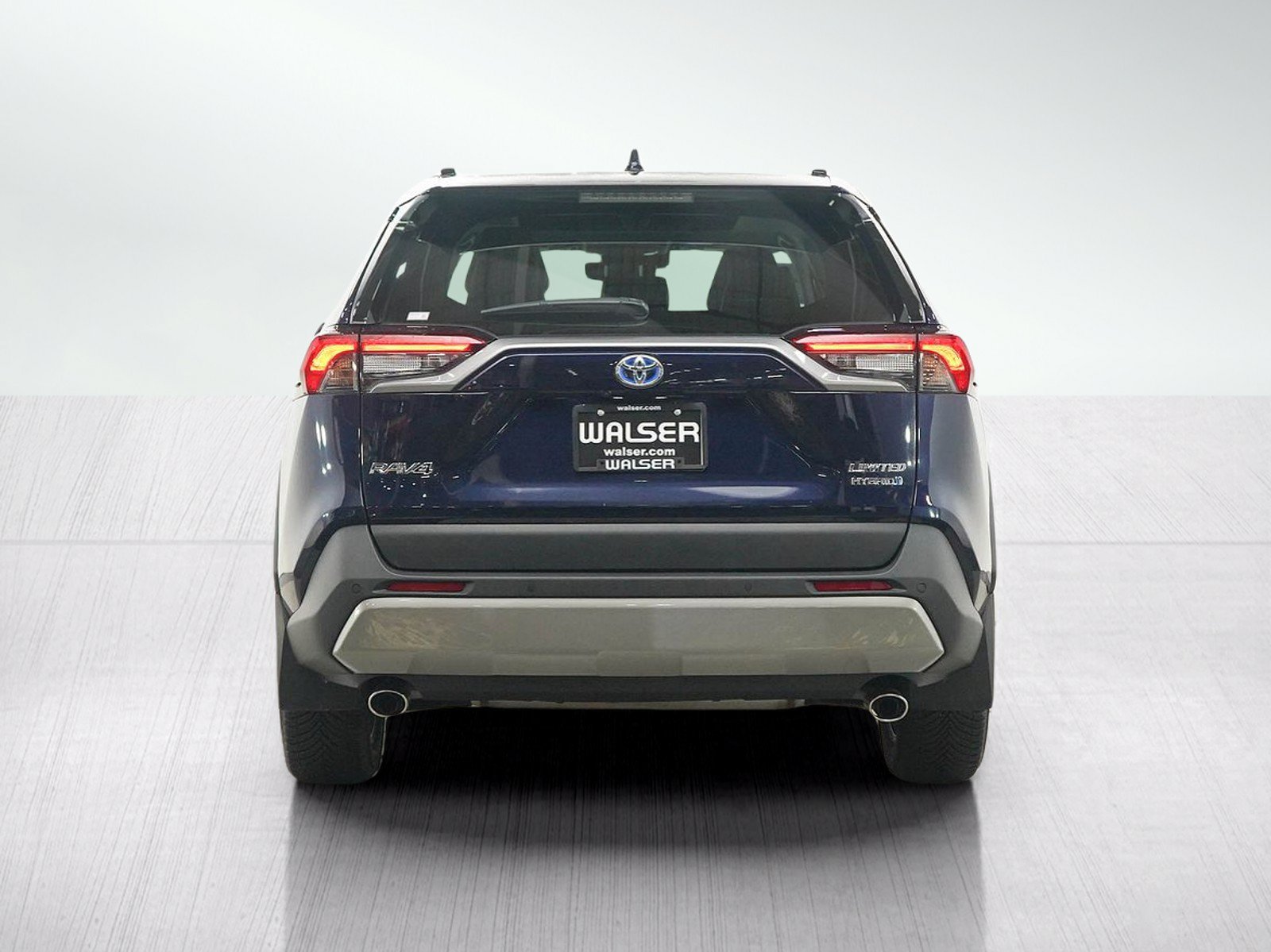 Used 2023 Toyota RAV4 Limited AWD/4WD image 5