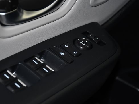 Certified 2025 Honda Pilot EX-L image 33