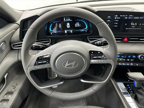 New 2026 Hyundai Elantra SEL Sport image 23