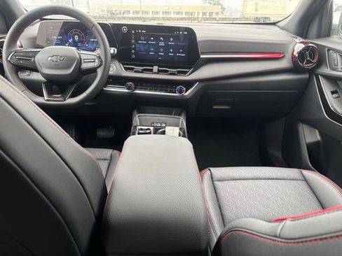 New 2026 Chevrolet Equinox RS w/ Convenience Package III FWD image 14