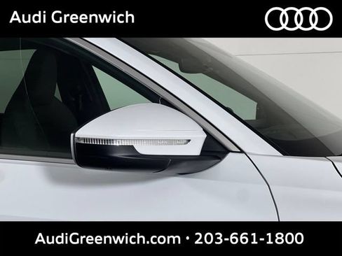 Used 2025 Audi Q5 Premium Plus w/ Premium Plus AWD/4WD image 10