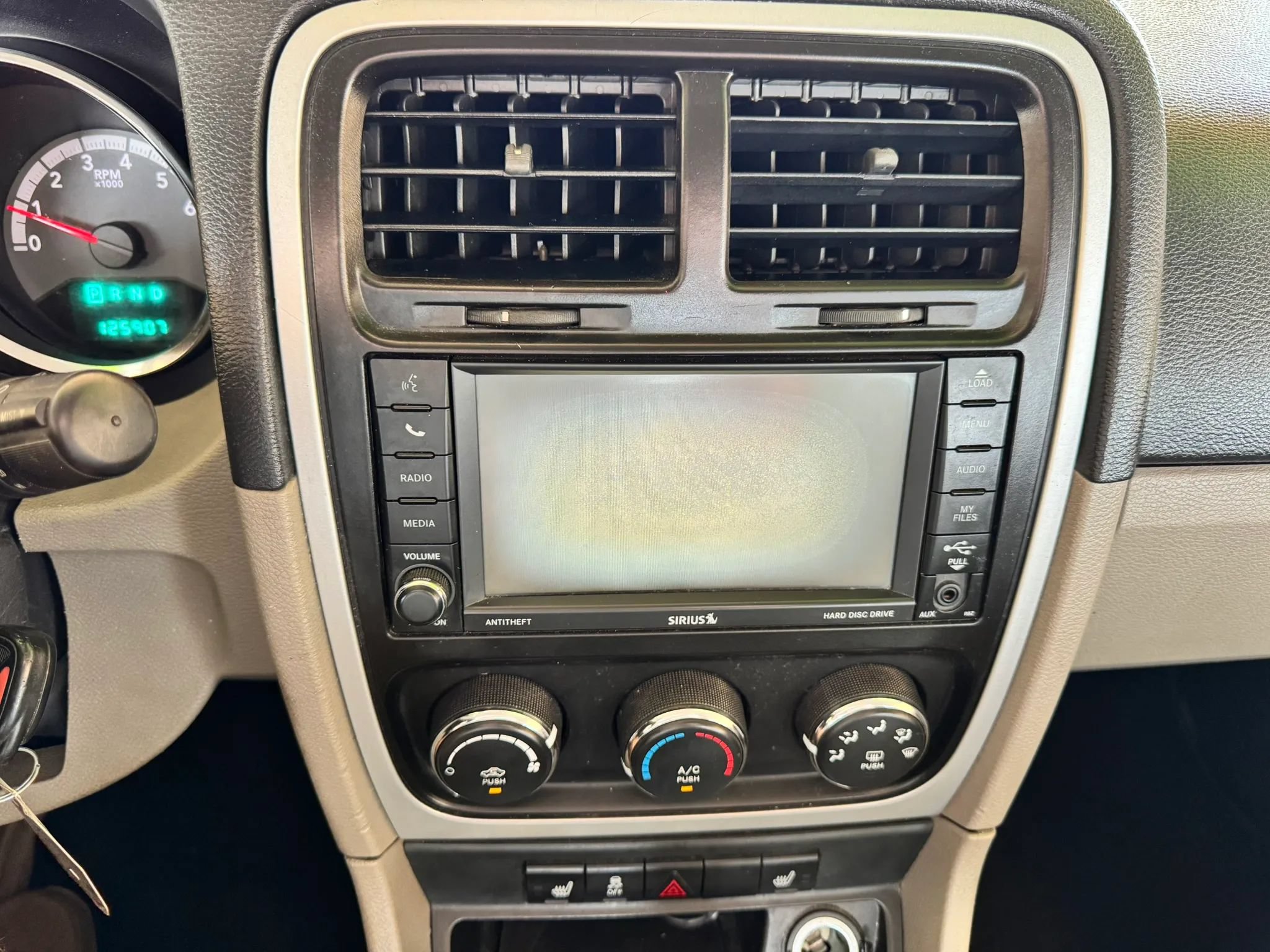 Used 2012 Dodge Caliber SXT w/ Security Group FWD image 13