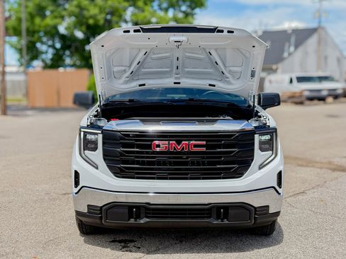 Used 2025 GMC Sierra 1500 Pro w/ Pro Value Package AWD/4WD image 29
