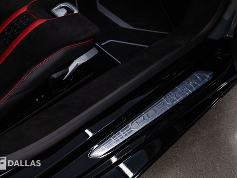 Used 2023 Lamborghini Huracan Tecnica RWD image 36