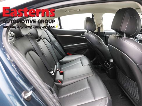 Used 2023 Genesis G70 2.0T image 24