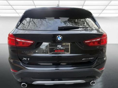 Used 2020 BMW X1 xDrive28i w/ Convenience Package AWD/4WD image 7