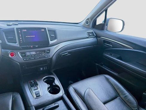 Used 2020 Honda Ridgeline RTL image 19