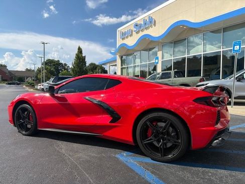 Used 2020 Chevrolet Corvette Stingray Premium Cpe w/ 3LT Preferred Equipment Group RWD image 11