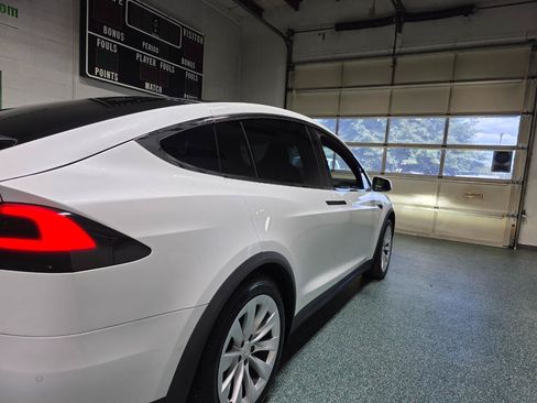 Used 2017 Tesla Model X 100D AWD/4WD image 7