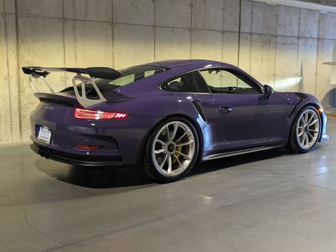 Used 2016 Porsche 911 GT3 RS image 10