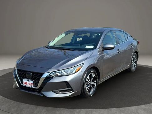 Used 2021 Nissan Sentra SV image 1