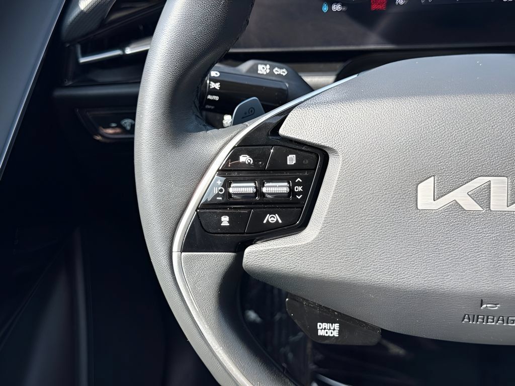 Used 2023 Kia Niro Wind FWD image 13