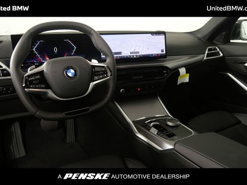 Used 2025 BMW 330i xDrive Sedan w/ Convenience Package image 17